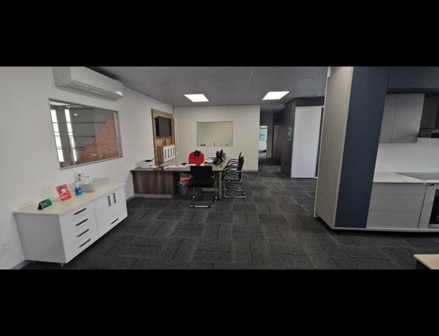 INDUSTRIAL PROPERTY TO RENT IN RANDJESPARK